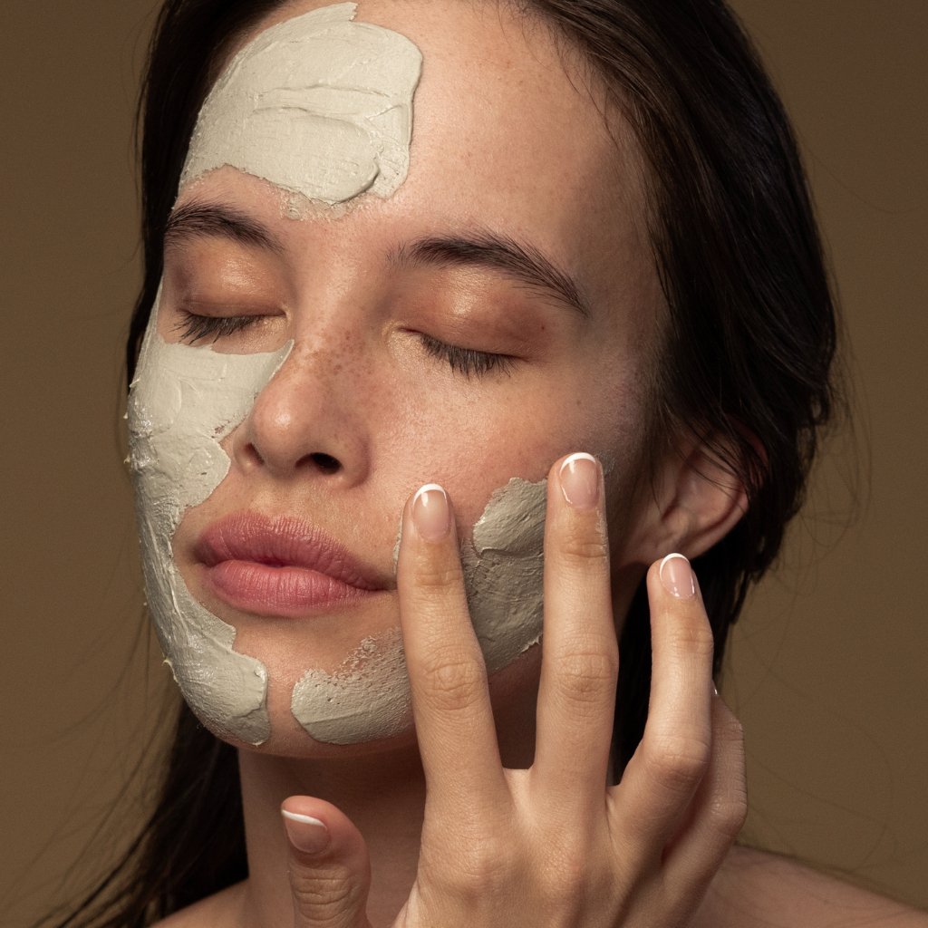 Halo Brightening Mud Mask Mini - NaturelleShop.com - Antipodes