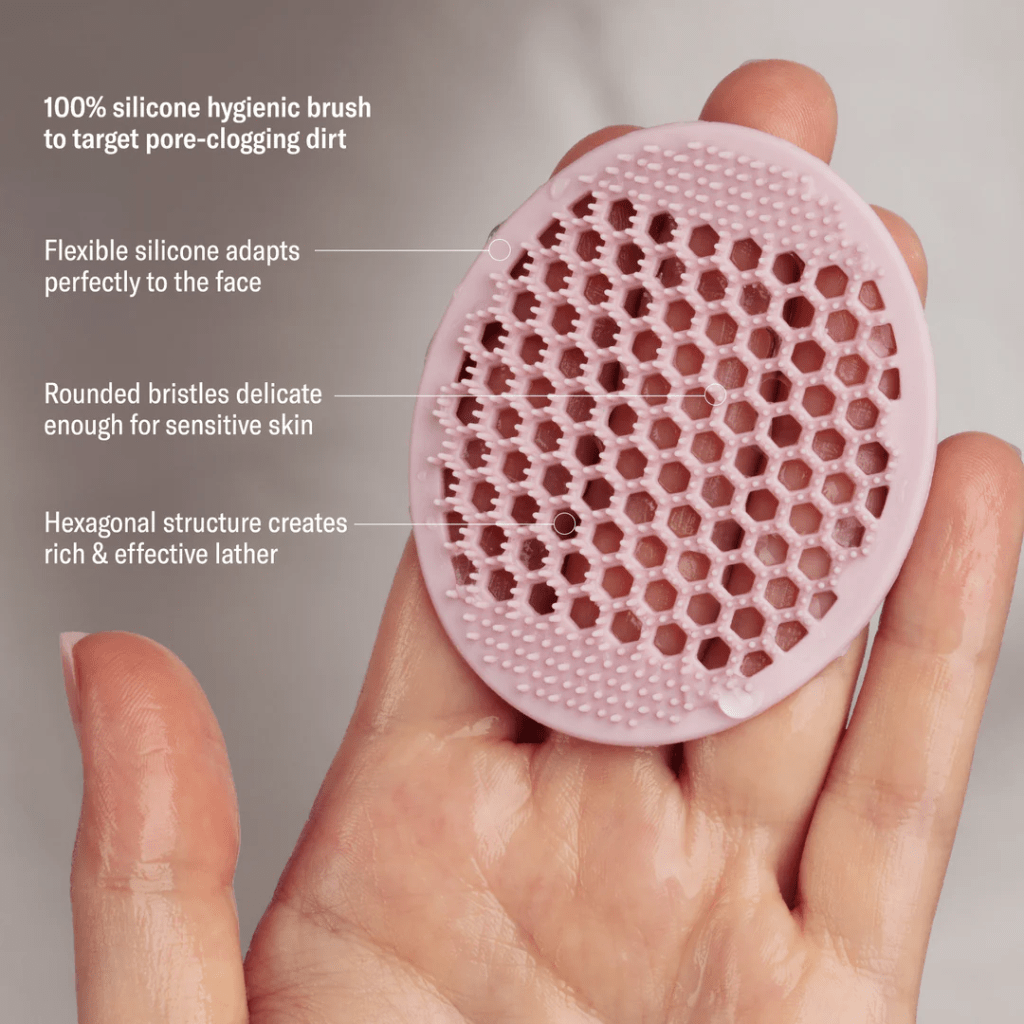 Pore & Face Cleansing Brush - NaturelleShop.com - Odacité