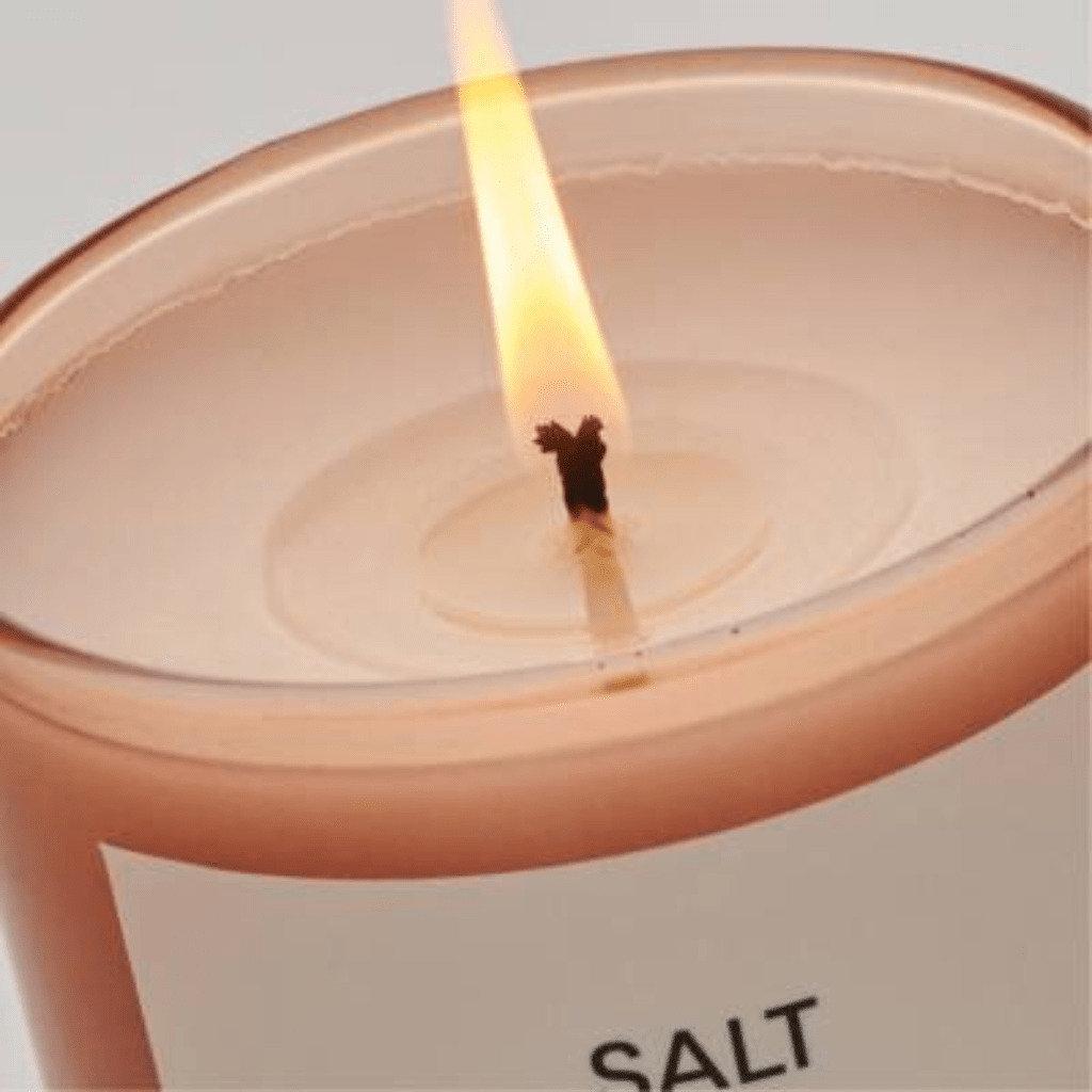Scented Candle Black Rose & Oud - NaturelleShop.com - Salt & Stone