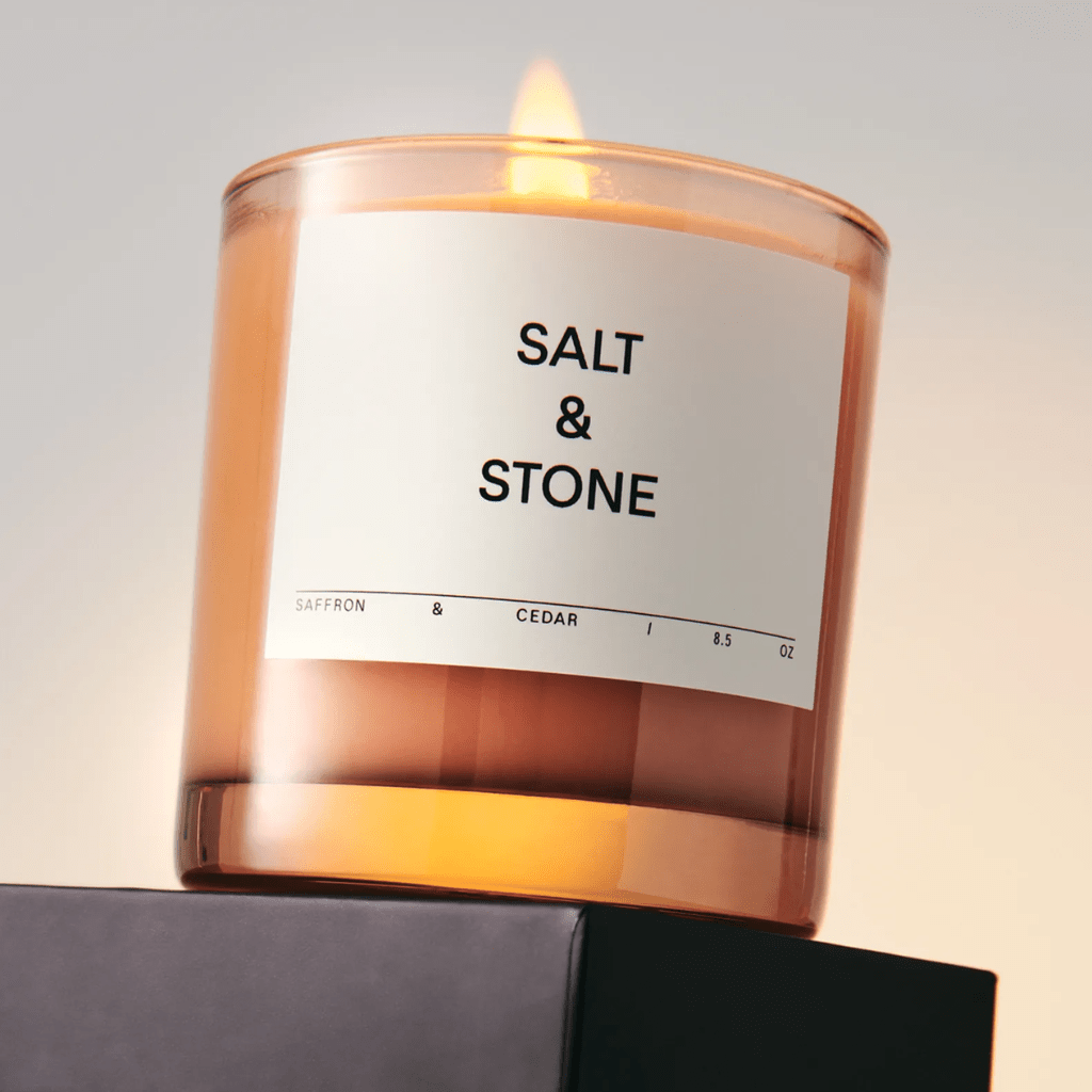 Scented Candle Saffron & Cedar - NaturelleShop.com - Salt & Stone