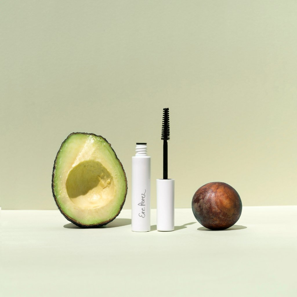 Avocado Waterproof Mascara - NaturelleShop.com - Ere Perez