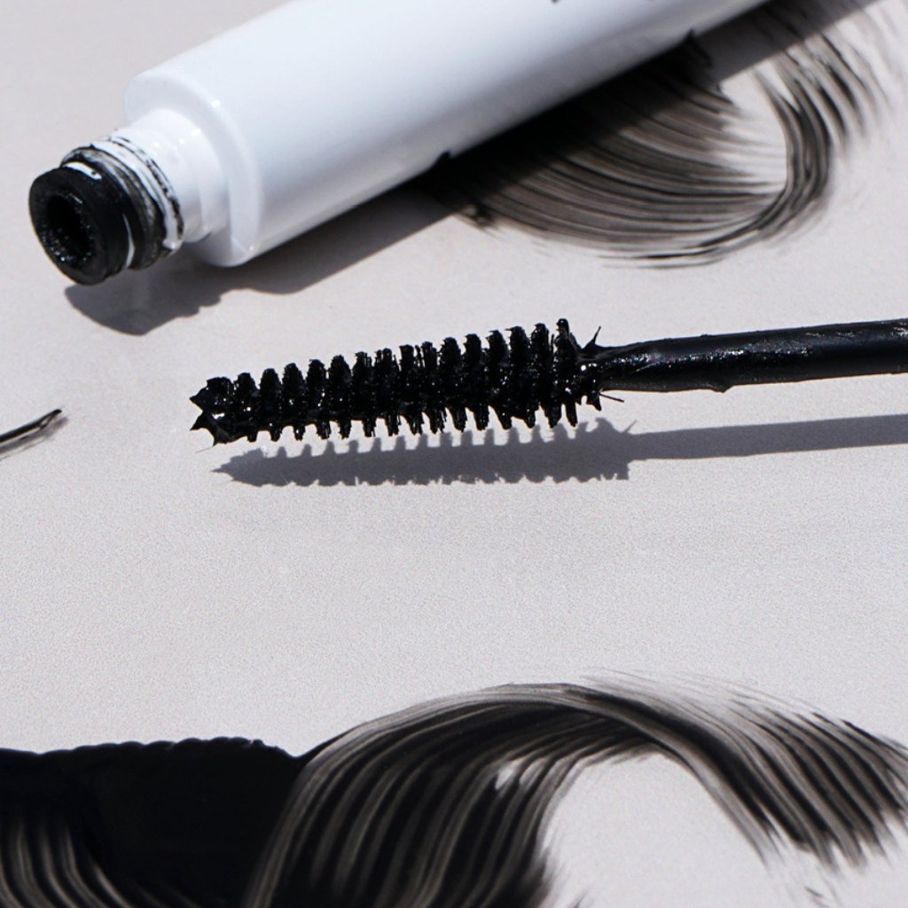 Avocado Waterproof Mascara - NaturelleShop.com - Ere Perez