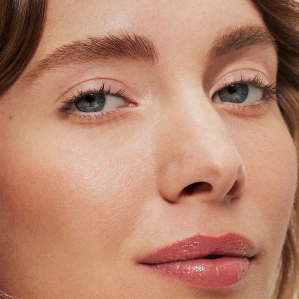 In Full Micro-Tip Brow Pencil - NaturelleShop.com - ILIA Beauty