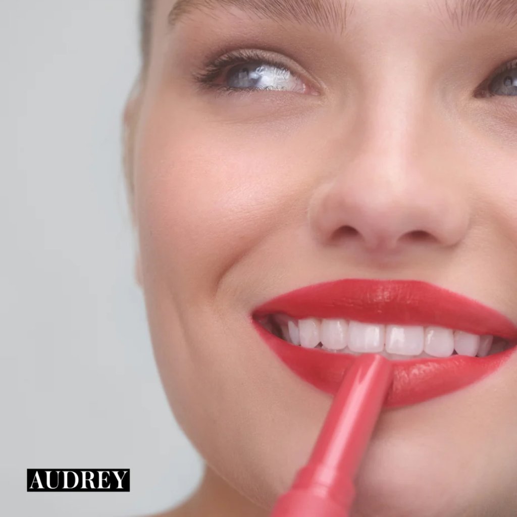 Legendary Serum Lipstick - NaturelleShop.com - RMS Beauty