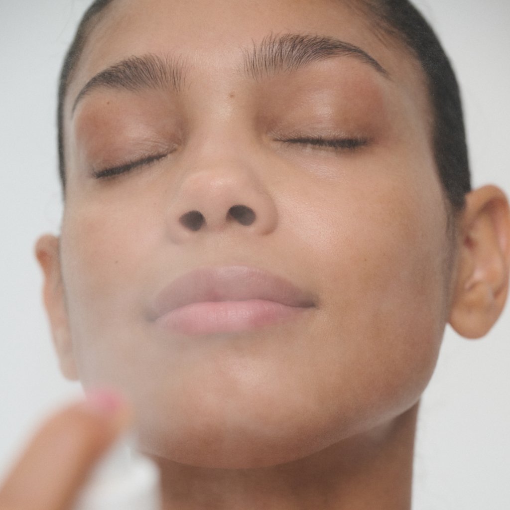 SuperSerum Hydrating Mist - NaturelleShop.com - RMS Beauty