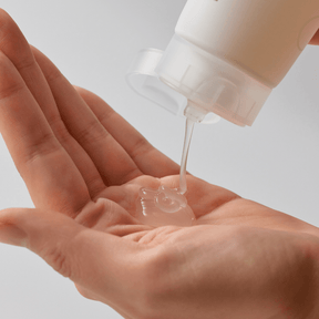 Calming Salicylic Acid Cleanser - NaturelleShop.com - Face Republic