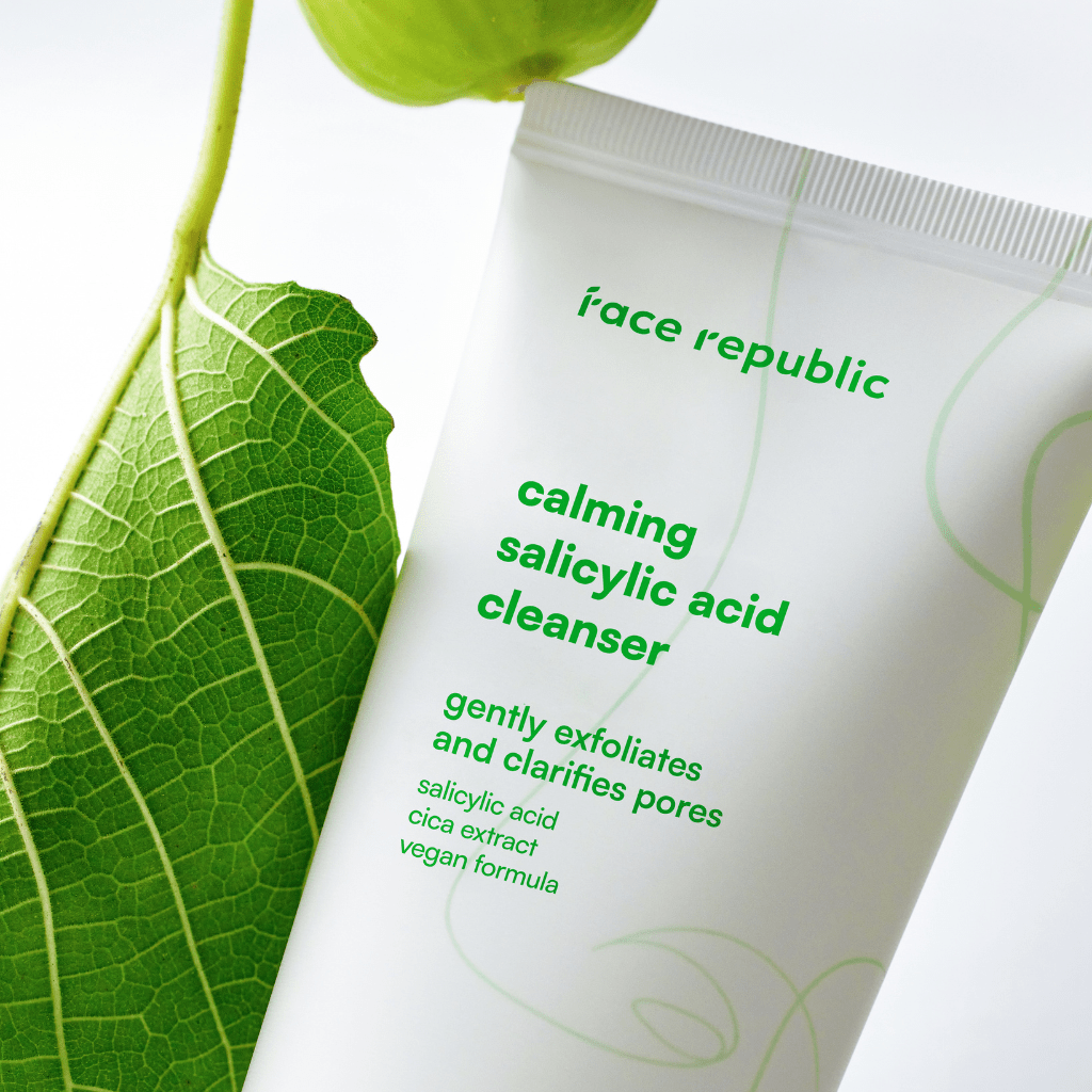 Calming Salicylic Acid Cleanser - NaturelleShop.com - Face Republic
