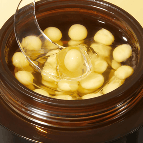 Deep Vita C Capsule Cream - NaturelleShop.com - Medicube