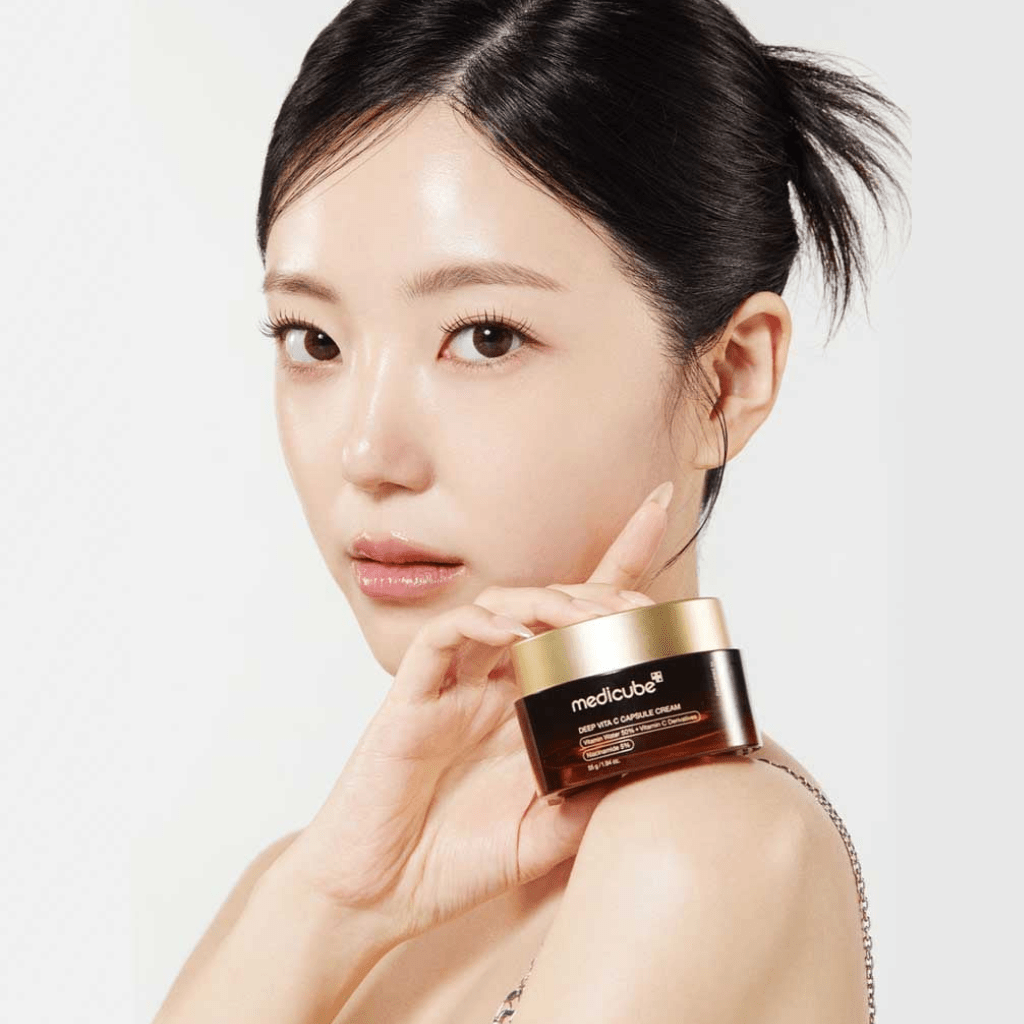 Deep Vita C Capsule Cream - NaturelleShop.com - Medicube