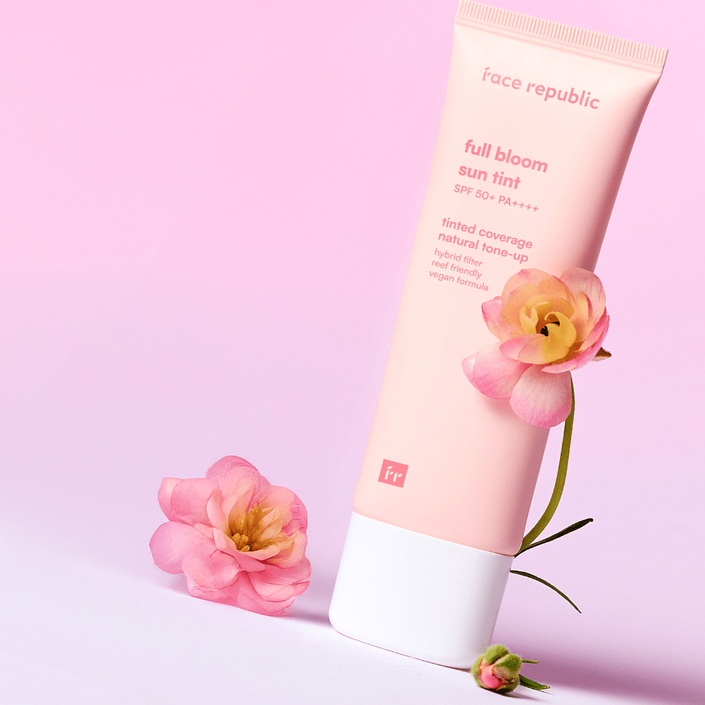 Full Bloom Sun Tint SPF50+ - NaturelleShop.com - Face Republic