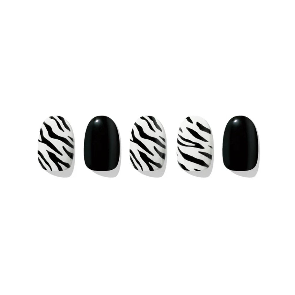 Gel Nail Sticker - Zebra Neon Glow - NaturelleShop.com - ÉDGEU