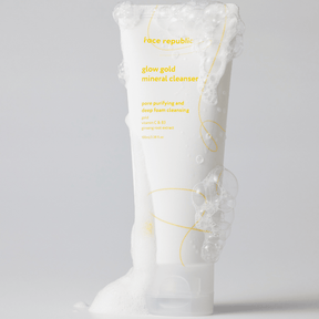 Glow Gold Mineral Cleanser - NaturelleShop.com - Face Republic