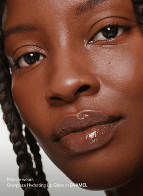Overglaze Hydrating Lip Gloss - NaturelleShop.com - ILIA Beauty