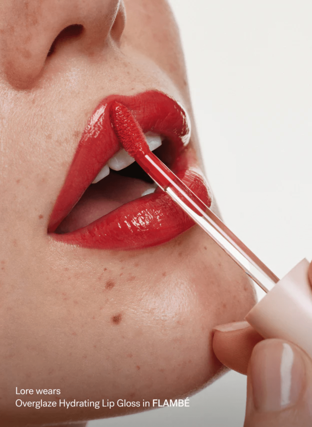 Overglaze Hydrating Lip Gloss - NaturelleShop.com - ILIA Beauty