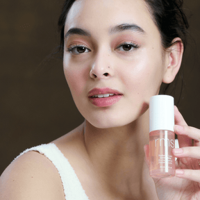 Radiance Lock Setting Mist - NaturelleShop.com - RMS Beauty