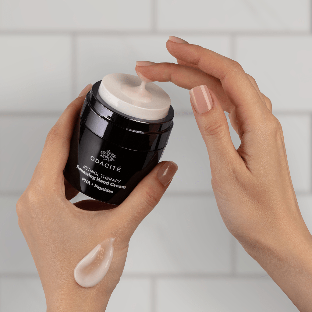 Retinol Therapy Renewing Hand Cream - NaturelleShop.com - Odacité