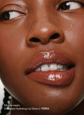 Overglaze Hydrating Lip Gloss